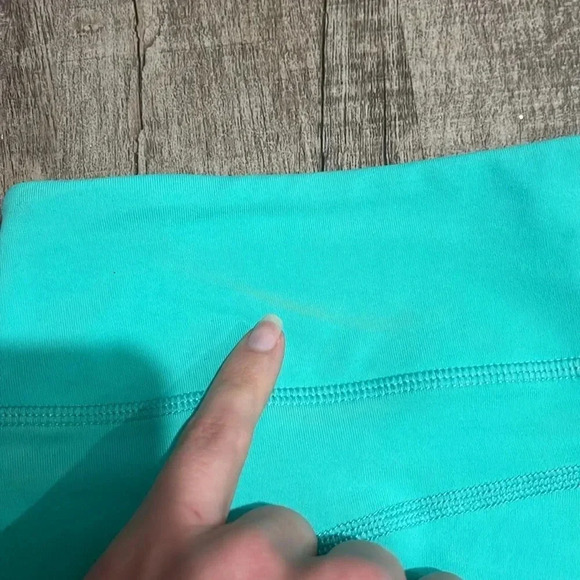 Born Primitive - Booty Activewear Shorts - Size XL - Bluish/Green - Picture 3 of 9